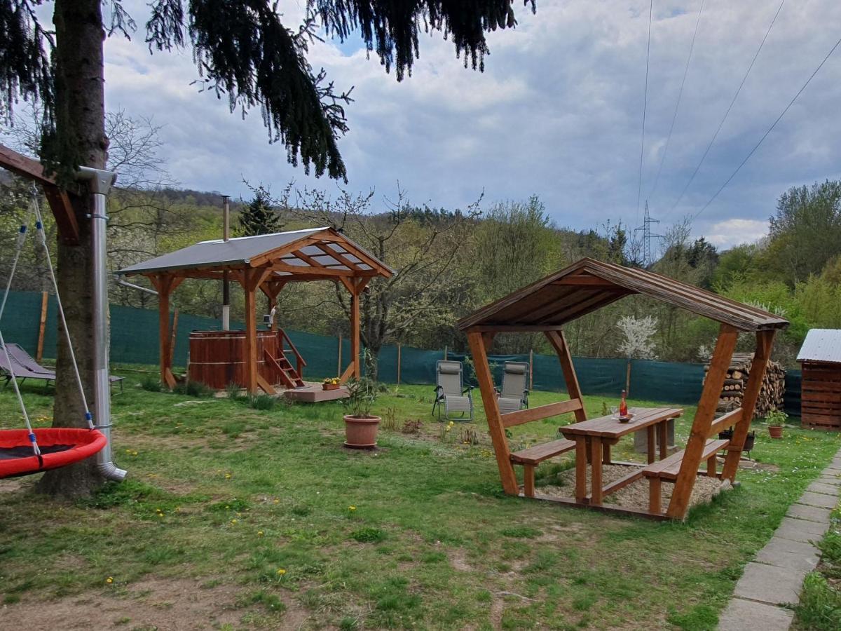 Galagonya Vendeghaz-Hegyvideki Szallashely Salgótarján Buitenkant foto